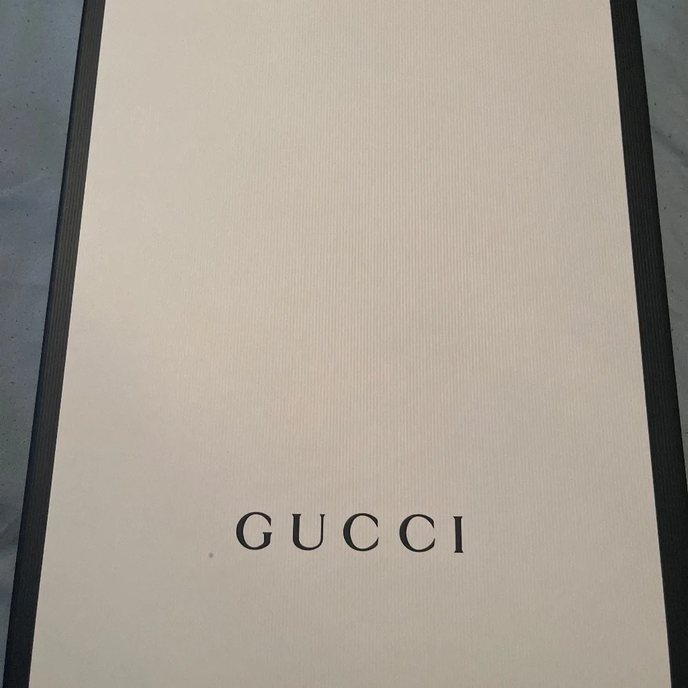 COPY - Gucci Velvet Pouch GG Large - Picture 1 of 7